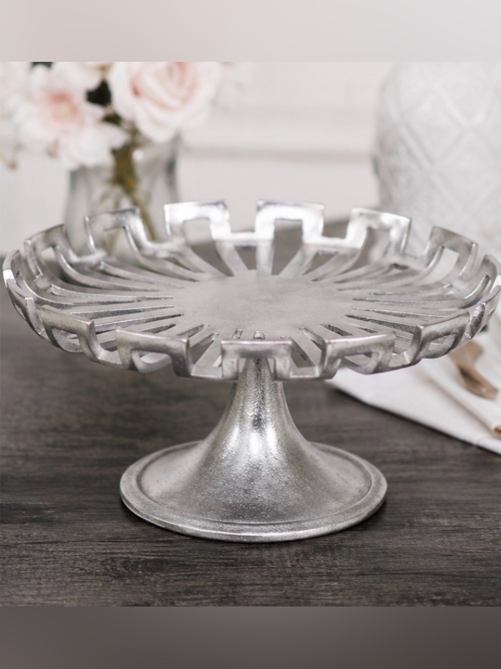 ✨ NEW Deco 79 Decorative Pewter Pedestal Cake Stand ✨
